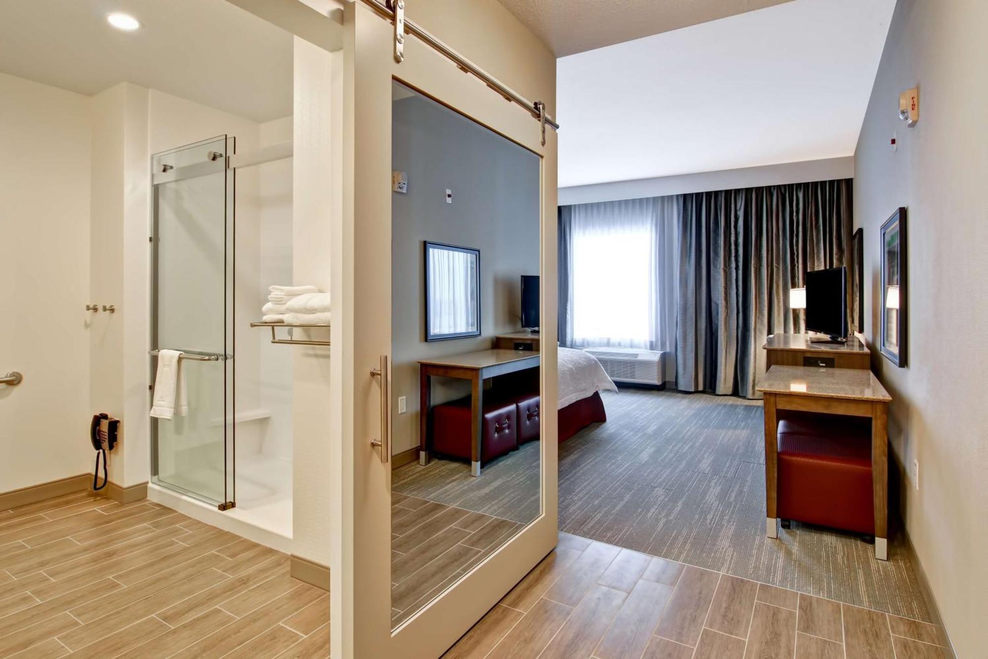 Hampton Inn & Suites By Hilton Гранд Прери Екстериор снимка