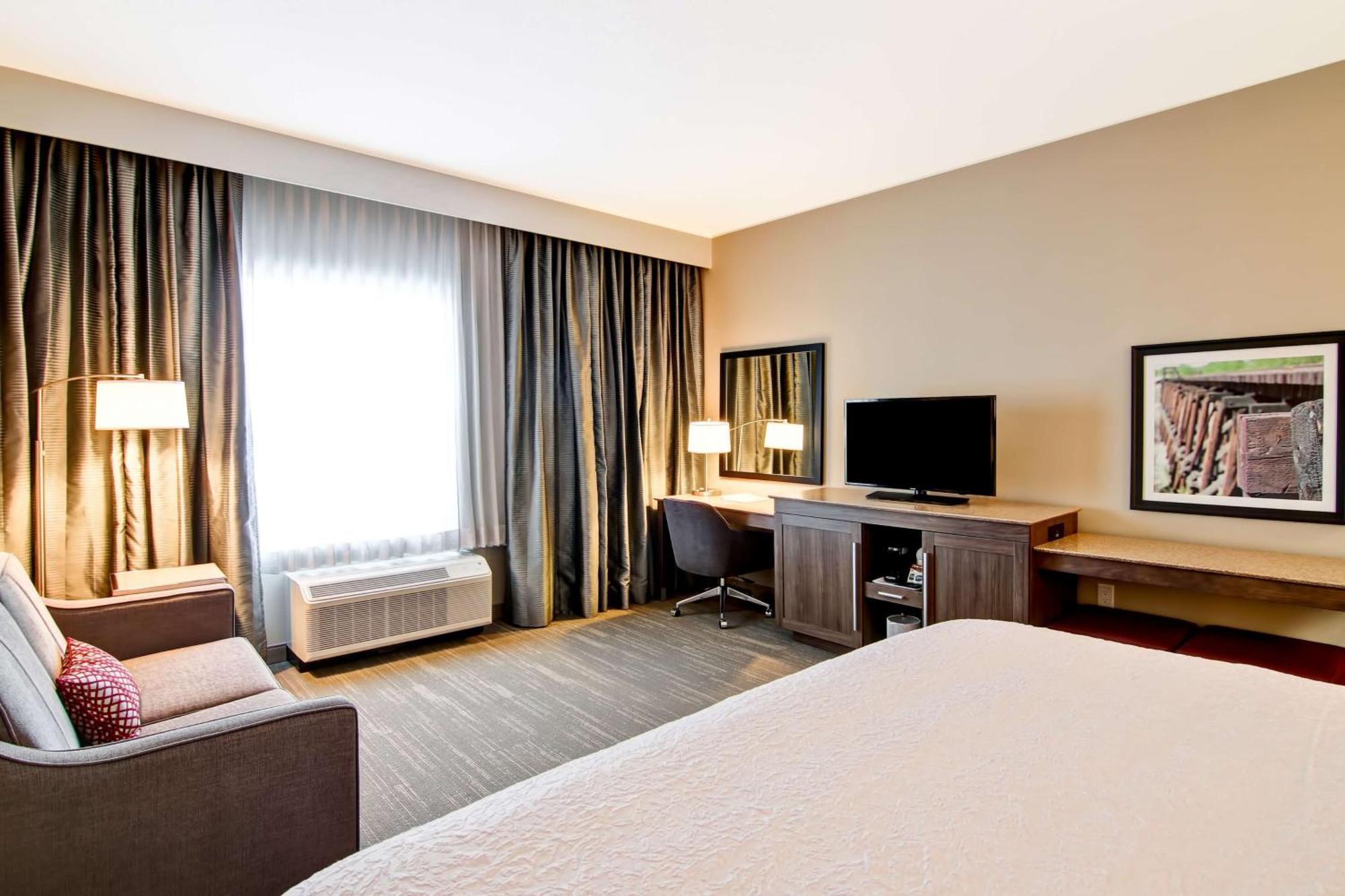 Hampton Inn & Suites By Hilton Гранд Прери Екстериор снимка