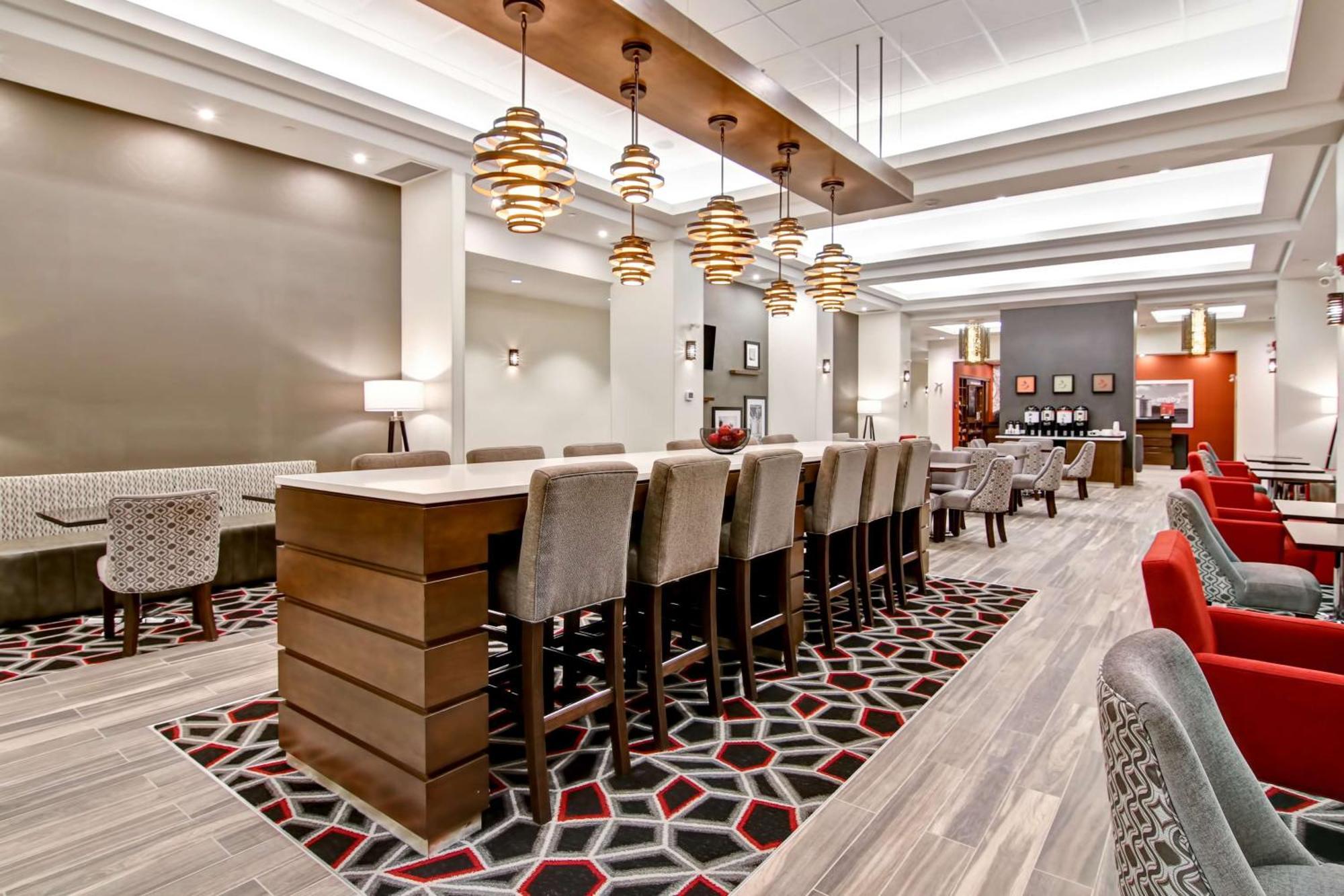 Hampton Inn & Suites By Hilton Гранд Прери Екстериор снимка